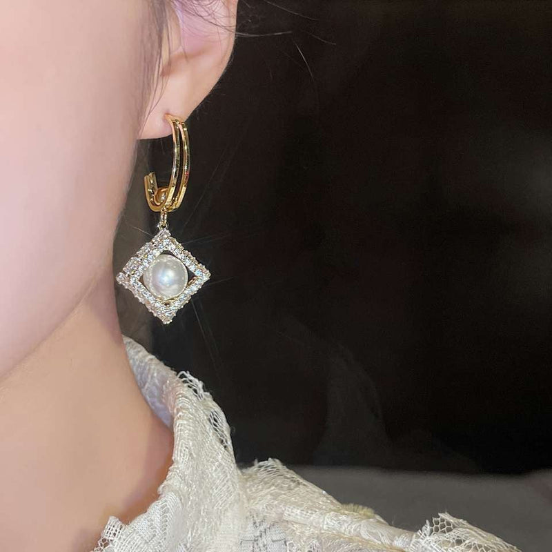 Geometric Rhombus Pearl Earrings COMOSO 