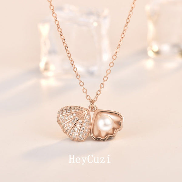 HeyCuzi Shell Cubic Zirconia Necklace
