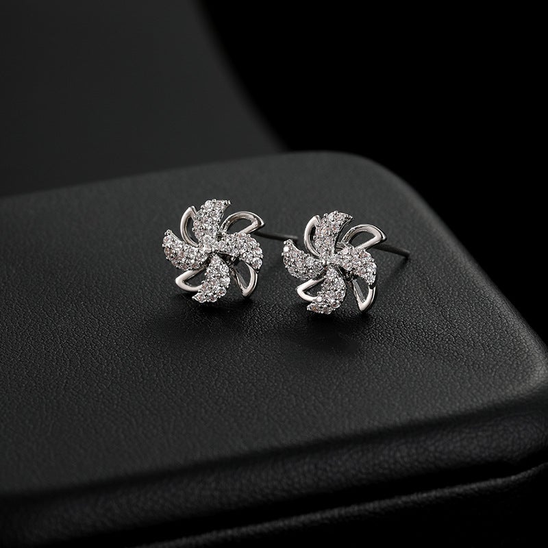 EXQUISITE CRYSTAL ROTATING WINDMILL EARRINGS COMOSO 