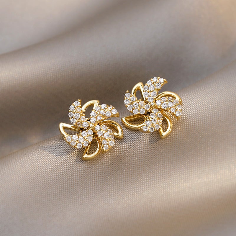 EXQUISITE CRYSTAL ROTATING WINDMILL EARRINGS COMOSO 