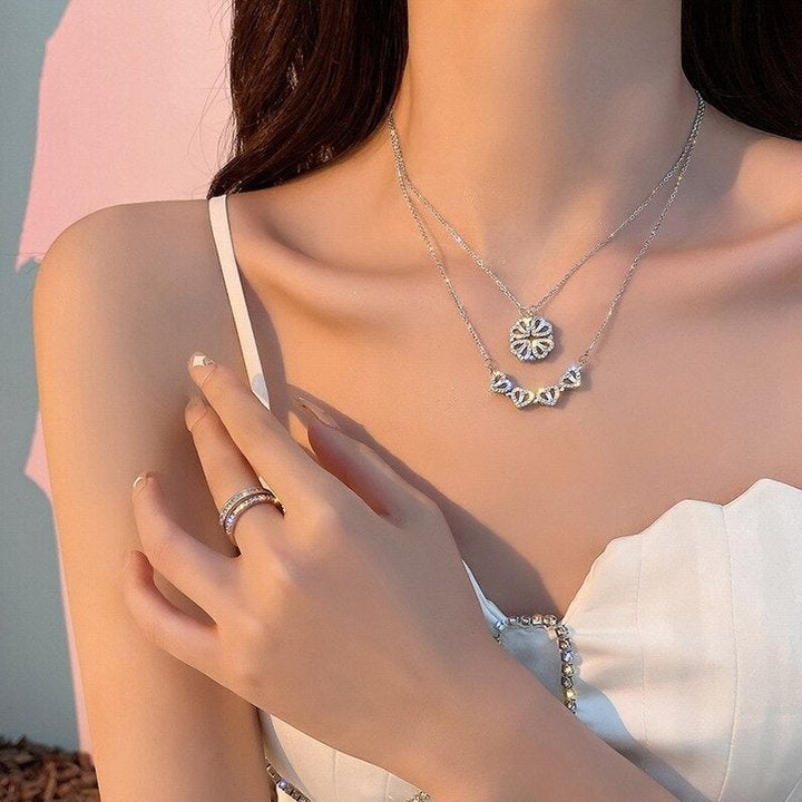 ☘Four-Leaf Heart Shape Necklace COMOSO SILVER WITHOUT GIFT BOX 